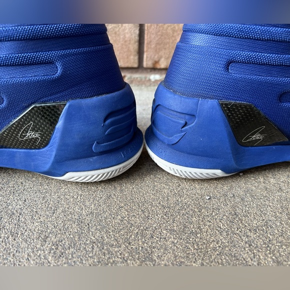 Men’s Steph curry basketball shoes - Picture 6 of 8